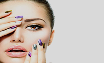 What are the advantages of a nail art course?
