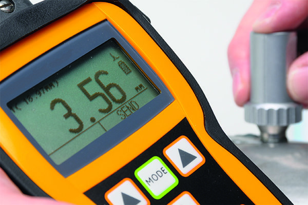 handheld ultrasonic thickness gauge